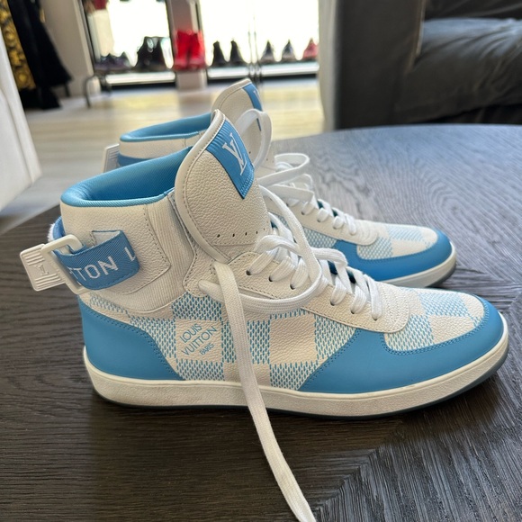 Louis Vuitton | Louis Vuitton RIVOLI SNEAKER BOOT - Picture 4 of 6